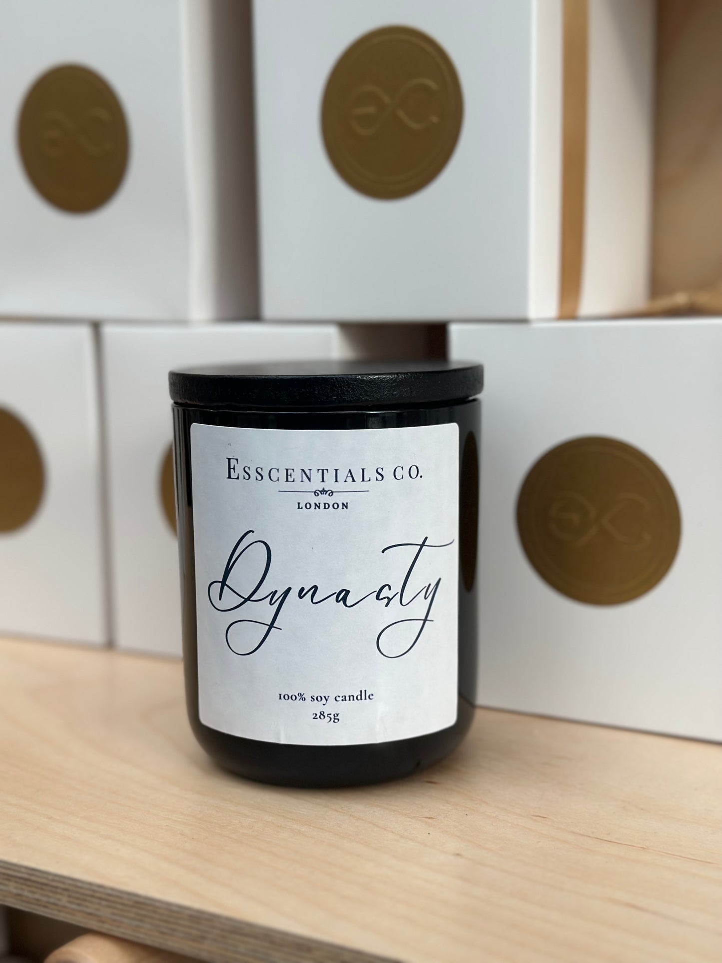 Dynasty | Cashmere & Spices Candle | The Esscential Collection - Esscentials Co. 